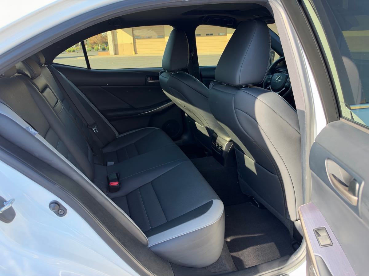 Used 2020 Lexus IS 300 F Sport w/ Blackline Edition RWD image 27
