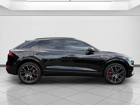 Used 2023 Audi Q8 Premium Plus w/ Premium Plus Package AWD/4WD image 6