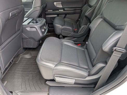 New 2027 Ford Expedition Platinum RWD image 28