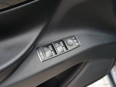 Used 2017 Tesla Model X 75D image 28