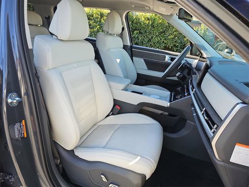 New 2026 Hyundai Santa Fe Calligraphy AWD/4WD image 10