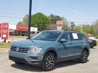 Used 2021 Volkswagen Tiguan SE w/ Panoramic Sunroof Package 360° Tour
