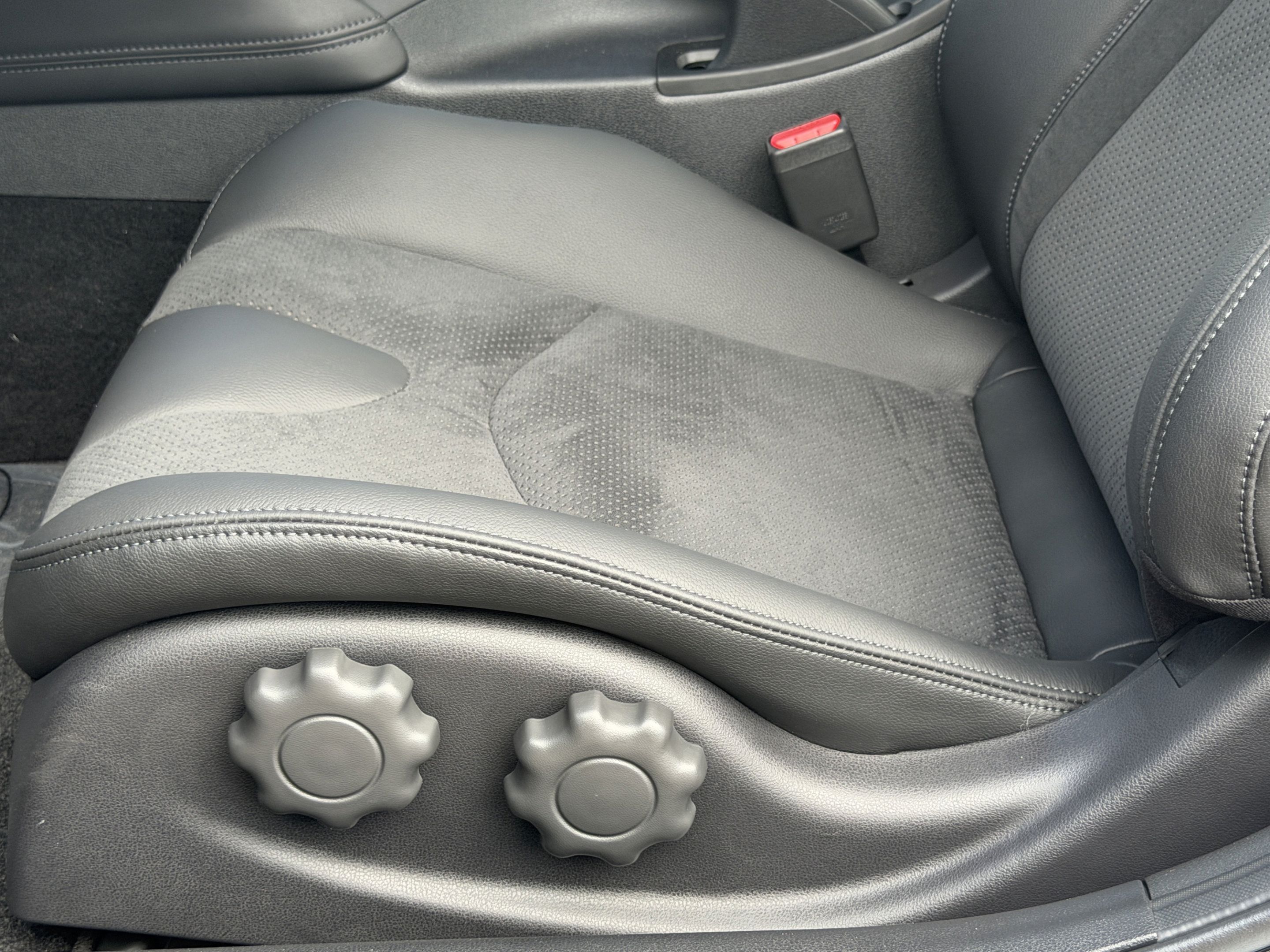 New 2027 Nissan Z Performance RWD image 16