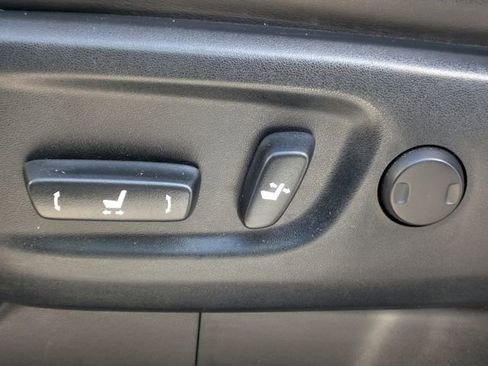 Used 2016 Lexus GX 460 w/ Premium Package image 19