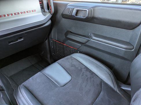 Used 2024 Ford Bronco Raptor image 19