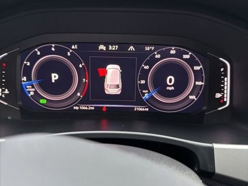 Used 2023 Volkswagen Atlas SE image 7