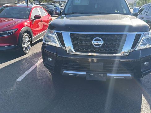 Used 2018 Nissan Armada SL w/ Moonroof Package AWD/4WD image 2