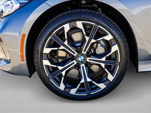 New 2026 BMW 330i xDrive Sedan w/ Convenience Package AWD/4WD image 9
