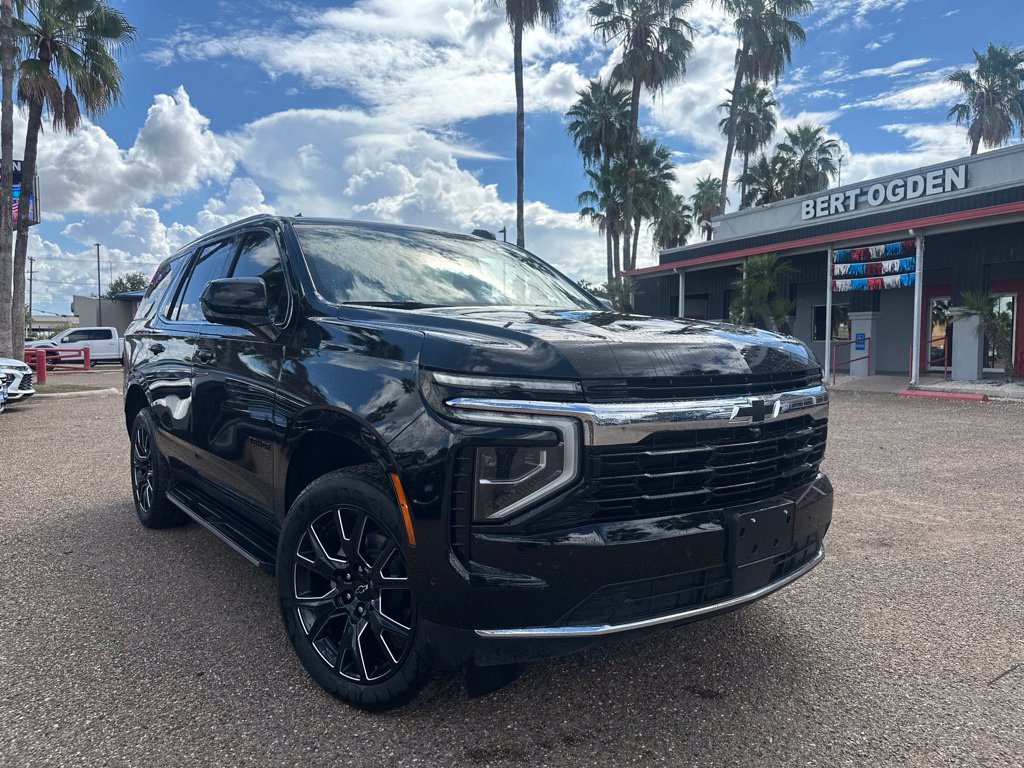Used 2025 Chevrolet Tahoe LS w/ LPO, Dark Essentials Package RWD image 1