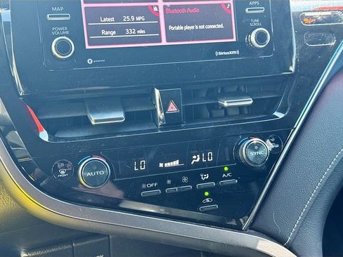 Used 2024 Toyota Camry SE FWD image 15