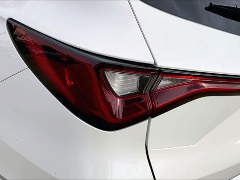 Certified 2025 Acura MDX SH-AWD image 27