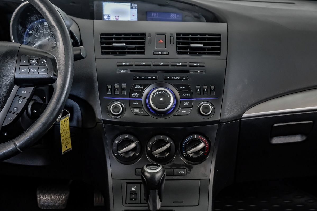 Used 2012 MAZDA MAZDA3 i Grand Touring w/ Tech Pkg FWD image 24