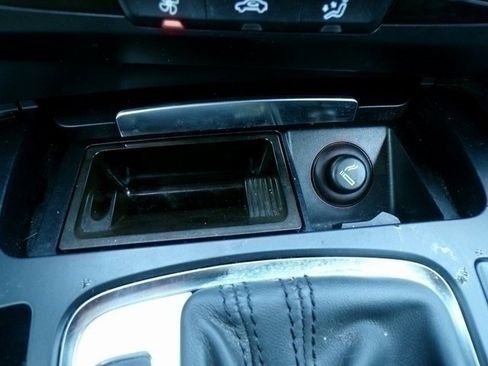 Used 2015 Audi Q5 2.0T Premium Plus w/ Technology Package image 27