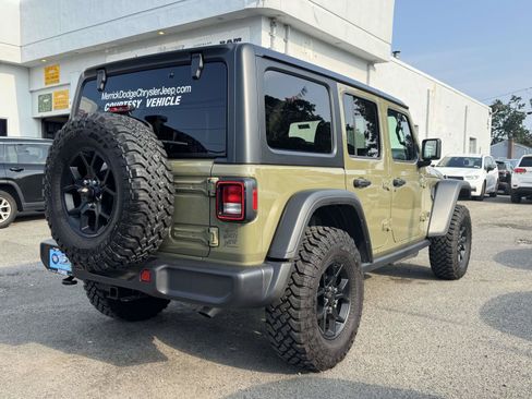 Used 2026 Jeep Wrangler Unlimited Sport AWD/4WD image 6