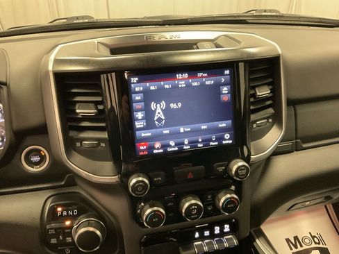 Used 2021 RAM 1500 Big Horn image 16