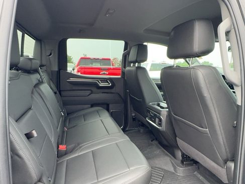 Certified 2024 Chevrolet Silverado 1500 LTZ AWD/4WD image 10