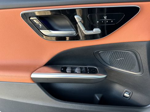 New 2025 Mercedes-Benz C 300 4MATIC Sedan image 11
