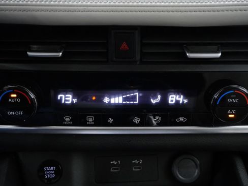 Used 2025 Nissan Rogue SV image 19