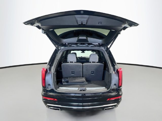 Used 2023 Cadillac XT6 Premium Luxury AWD/4WD image 29