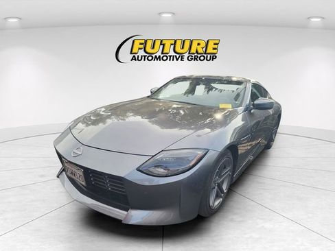 Certified 2025 Nissan Z Sport w/ Floor Mat Package image 2