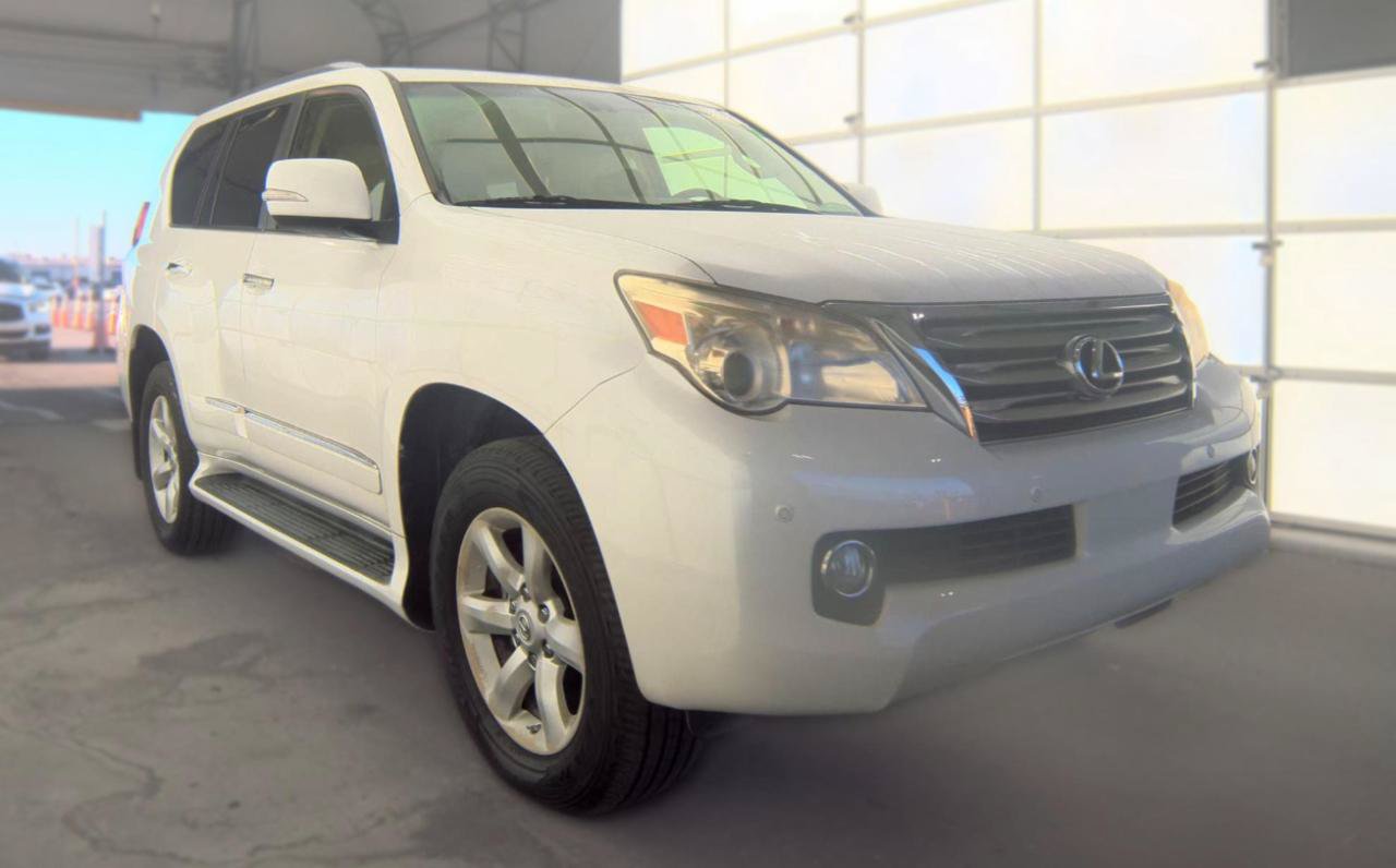 Used 2013 Lexus GX 460 w/ Comfort Plus Pkg AWD/4WD image 4