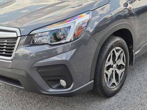 Used 2021 Subaru Forester Premium AWD/4WD image 9