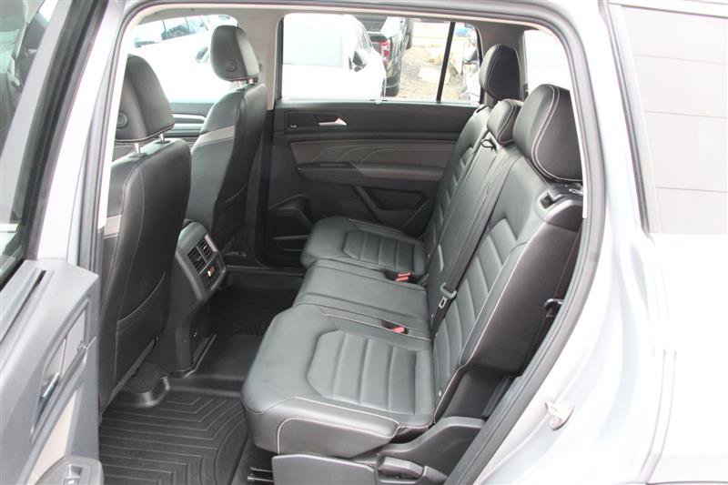 Used 2023 Volkswagen Atlas SEL Premium AWD/4WD image 17