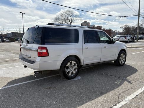 Used 2016 Ford Expedition EL Platinum image 11