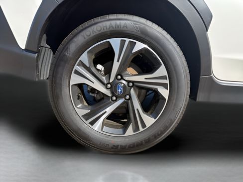 Used 2024 Subaru Crosstrek 2.0i Premium AWD/4WD image 24