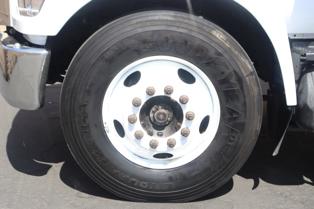 Used 2019 Ford F650 2WD Regular Cab Super Duty image 32
