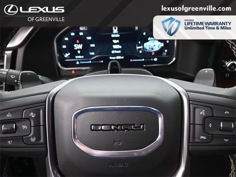 Used 2025 GMC Sierra 1500 Denali Ultimate image 18