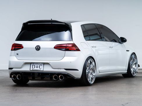Used 2019 Volkswagen Golf R 4-Door AWD/4WD image 12