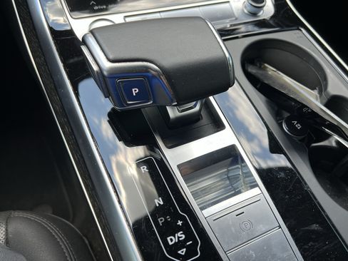 Used 2020 Audi Q7 3.0T Prestige w/ Prestige Package AWD/4WD image 26