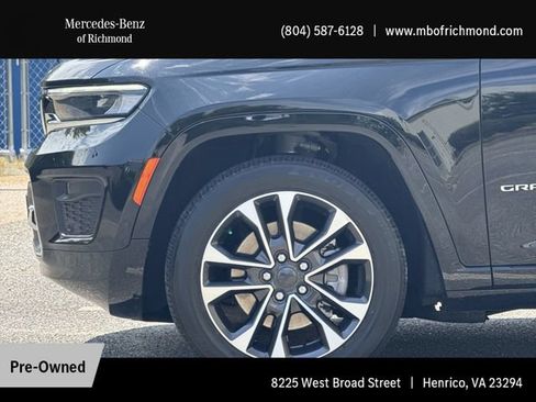 Used 2024 Jeep Grand Cherokee L Overland w/ Advanced Protech Group III AWD/4WD image 11