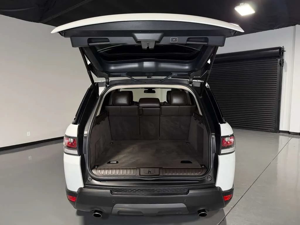 Used 2016 Land Rover Range Rover Sport Supercharged AWD/4WD image 13