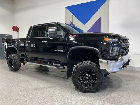 Used 2020 Chevrolet Silverado 3500 LTZ w/ LTZ Plus Package AWD/4WD image 2