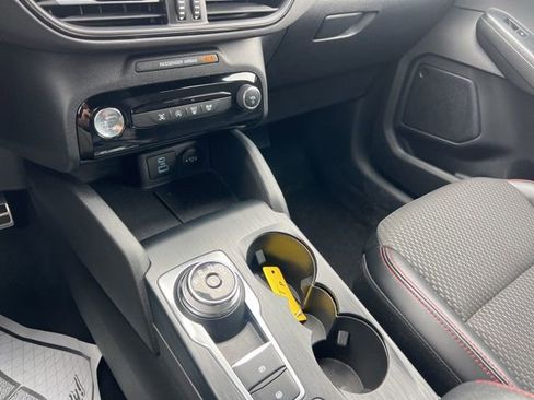 Certified 2023 Ford Escape ST-Line w/ Tech Pack #1 image 15