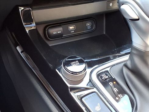 Used 2024 Kia Seltos EX image 8