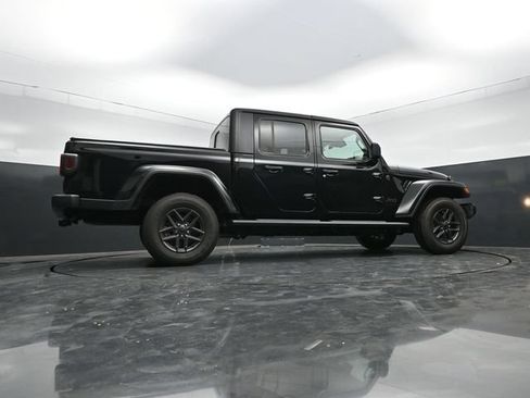 Used 2024 Jeep Gladiator Sport AWD/4WD image 66