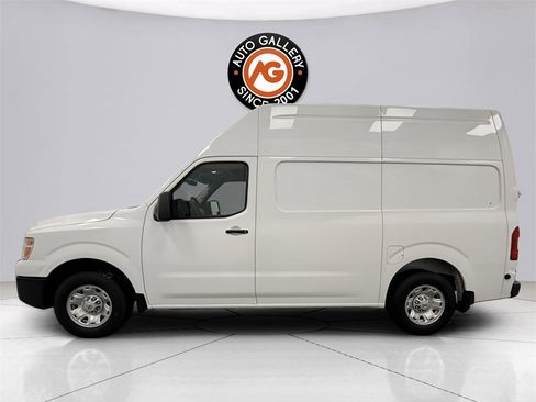 Used 2020 Nissan NV 2500 SV w/ Navigation Package image 4