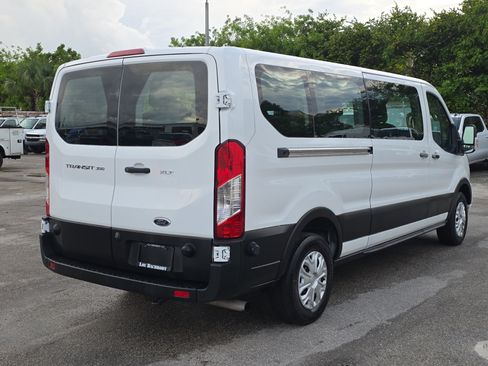 Used 2024 Ford Transit 350 XLT RWD image 7