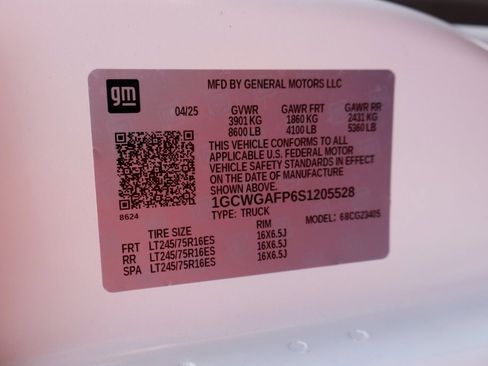 New 2025 Chevrolet Express 2500 w/ Driver Convenience Package image 31