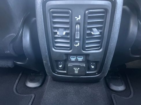 Used 2025 Dodge Durango R/T AWD/4WD image 37