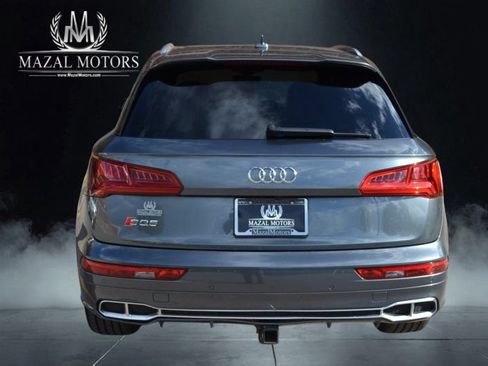 Used 2018 Audi SQ5 Prestige AWD/4WD image 9