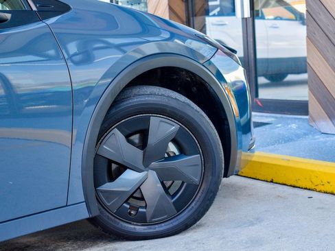 Used 2024 Toyota Prius LE image 38