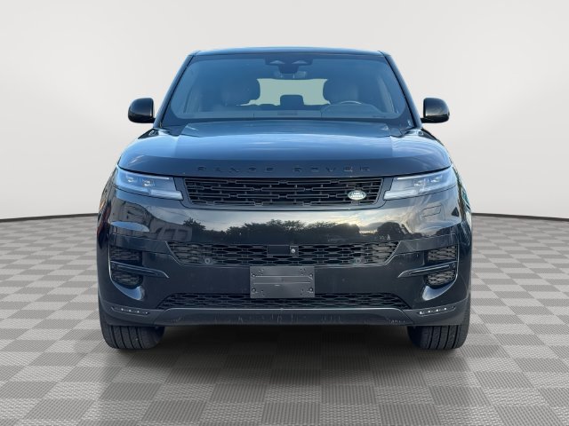 Used 2025 Land Rover Range Rover Sport SE AWD/4WD image 2