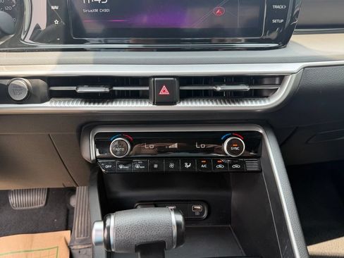Used 2023 Kia K5 GT-Line FWD image 18