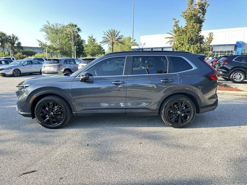 Used 2024 Honda CR-V Sport Touring image 3
