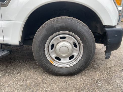 Used 2017 Ford F250 XL RWD image 25
