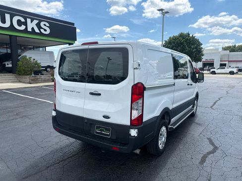 Used 2024 Ford Transit 250 Low Roof w/ Exterior Upgrade Package RWD image 3